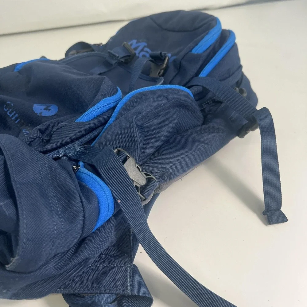 Marmot Gunnison Hiking Backpack One Size Blue Zip Closure Padded Straps